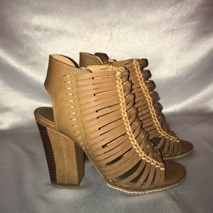 CATOs Light Brown Heels